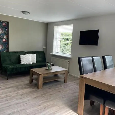 Hanendorper Hoeve - Gastenhuisje Bij Monumentale Boerderij *